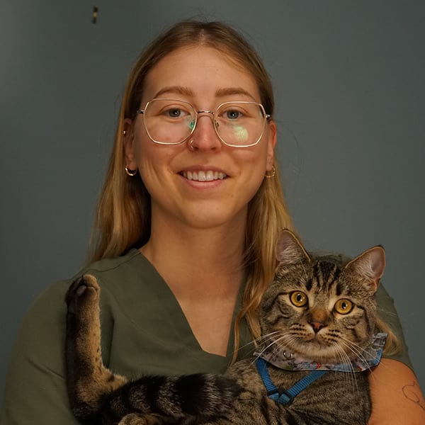 Dr. Callie Freedman, Orléans Veterinarian
